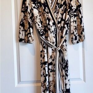 Beautiful midi length Lane Bryant dress size 14/16.